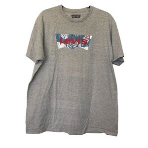 Levi’s Leaf Tropical Graphic Shirt Gray